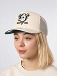 Бейсболка MITCHELL NESS арт. HT8615-ADUOFWH Anaheim Ducks NHL (кремовый)